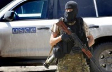 Боевики ДНР обстреляли миссию ОБСЕ