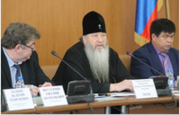 Митрополит РПЦ похвалил Сталина