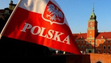 Польша увеличит зарплату украинцам