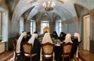 Синод Православной церкви Украины собрался на первое заседание