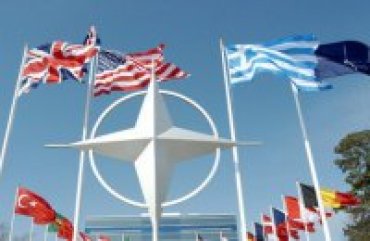 Греция поддержала вступление Македонии в НАТО