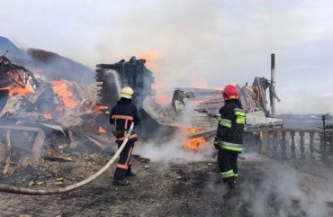 В Ивано-Франковской области сгорел деревянный монастырь ПЦУ