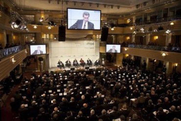 Мюнхенская конференция по безопасности началась с резкой критики России