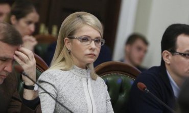 Суд отказал Тимошенко по иску против Порошенко