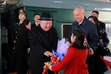 Ким Чен Ын поехал на встречу с Трампом на бронепоезде