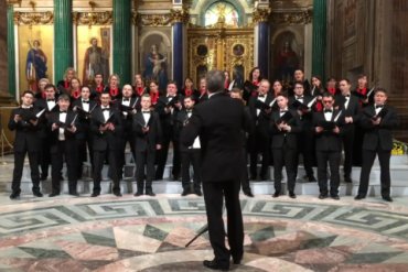 Российский хор исполнил песню о ядерном ударе по США