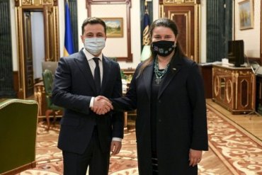 Посол Украины в США получила задание организовать визит Байдена в Киев