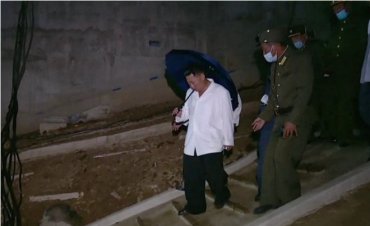 Зачах в заботах о народе: в Северной Корее показали фильм о похудевшем Ким Чен Ыне