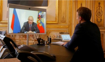 Путин пожаловался Макрону на провокации Украины