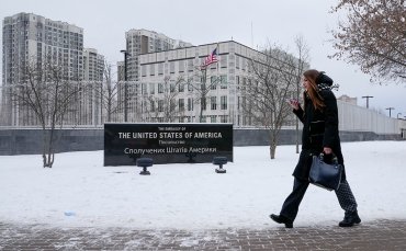 Посольство США срочно переезжает из Киева во Львов