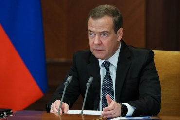 Добро пожаловать в дивный новый мир, где газ по €2000: Медведев отреагировал на заморозку СП-2