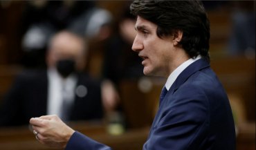 Канада ввела первый пакет санкций против России