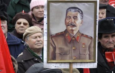 Социологи выяснили, почему россияне любят Сталина