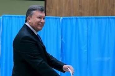 Опрос: Янукович проиграет выборы любому из лидеров оппозиции