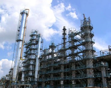 Украина предлагает Азербайджану переработку нефти