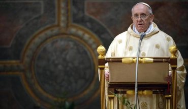 Папа Франциск призвал аргентинских католиков не приезжать на его интронизацию