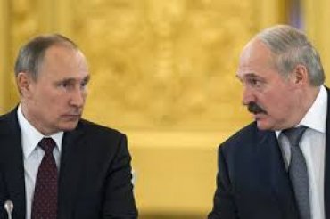 Лукашенко боится, что Путин введет войска в Белоруссию