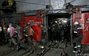 В Украине объявлен траур по погибшим на шахте имени Засядько