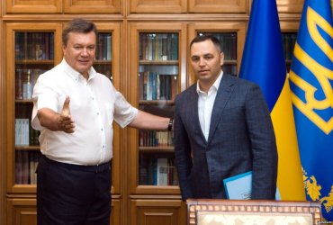 ЕС снял санкции с бывших чиновников режима Януковича