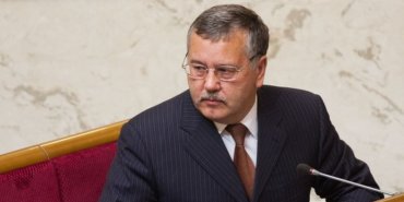 Гриценко прокомментировал закон о сокращение пенсий