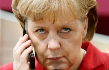 Меркель призвала продлить санкции против России