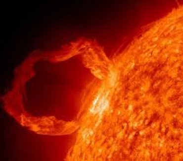 Мощная вспышка на Солнце вызвала мигрень и перебои со связью