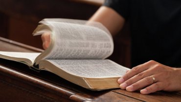 5 стихов из Библии, которые христиане стараются игнорировать