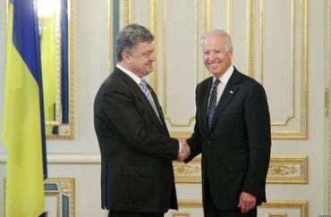 Порошенко обсудил с Байденом план освобождения Савченко