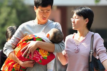 В Китае разрешили заводить больше двоих детей