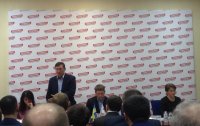 Двух депутатов блока Порошенко лишили мандатов