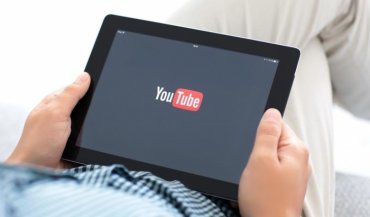 Человечество тратит на YouTube миллиард часов в сутки