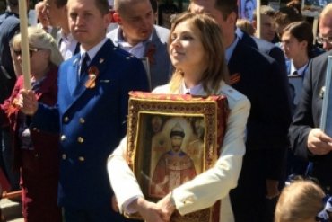Поклонская объявила, что в Крыму замироточил бюст Николая II