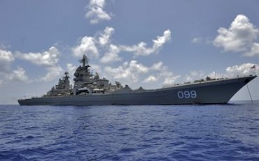 Трамп пообещал потопить российский корабль-разведчик
