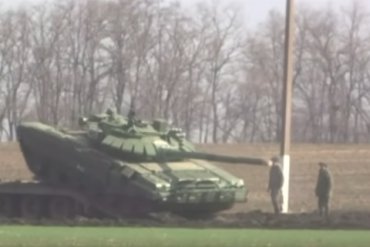 Reuters показало российские танки возле границы с Украиной