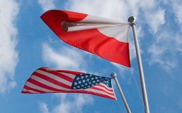 США заморозили контакты с Польшей