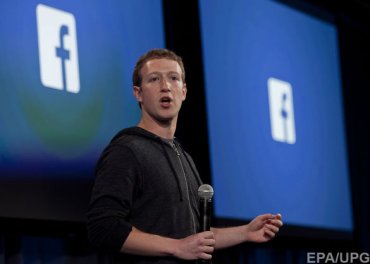 Глава Facebook ответит за скандал в Конгрессе США