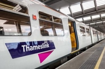 В Великобритании запущен первый беспилотный поезд