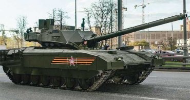 В российский танк Армата встроили туалет