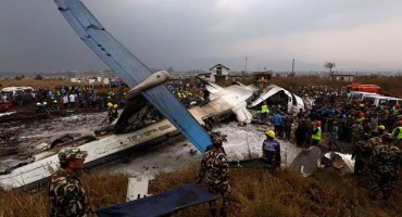 Пассажирский самолет Ethiopian Airlines потерпел крушение по пути в Кению