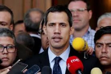 Гуайдо призвал парламент объявить в Венесуэле чрезвычайное положение