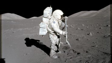 NASA откроет доступ к нетронутым лунным образцам, собранным во время миссий «Аполлон»