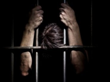 «Если не дашь денег, твоего сына изнасилуют», – говорили сотрудники бердянской тюрьмы родственникам осужденных
