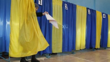 Президентські вибори в Україні відбулися з масовими порушеннями, — Власо Кемени