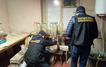Полиция разоблачила крупнейшую в Украине сеть интернет-торговли наркотиками