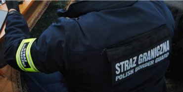В Польше трое украинцев подделали документы для более тысячи нелегалов