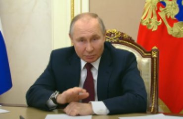 Путин сделал прививку от COVID-19 российской вакциной