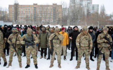 За 10 дней войны в тероборону вступили 100 тысяч украинцев