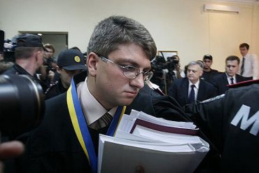 Власенко надеется вернуть депутатский мандат с помощью судьи Киреева