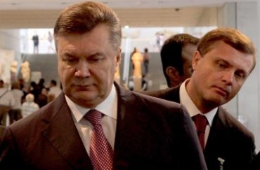 В администрации Януковича дали команду готовиться к референдуму