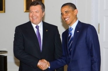 Янукович заработал за год в четыре раза больше Обамы